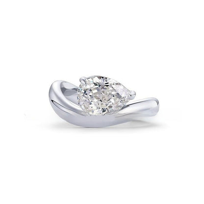 14K Gold Plated Wavy Ring | Solitaire Cubic Zirconia